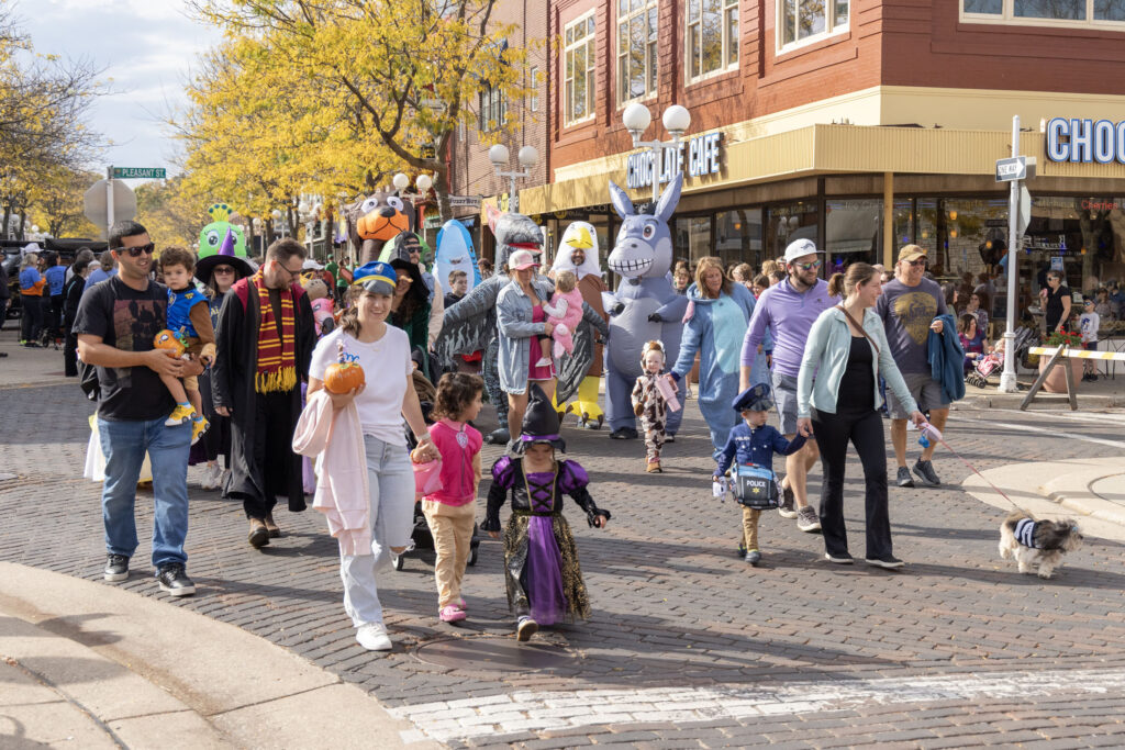 2026 Spooktacular Costume Parade at Downtown St. Joseph Michigan, Saint Joseph Michigan
